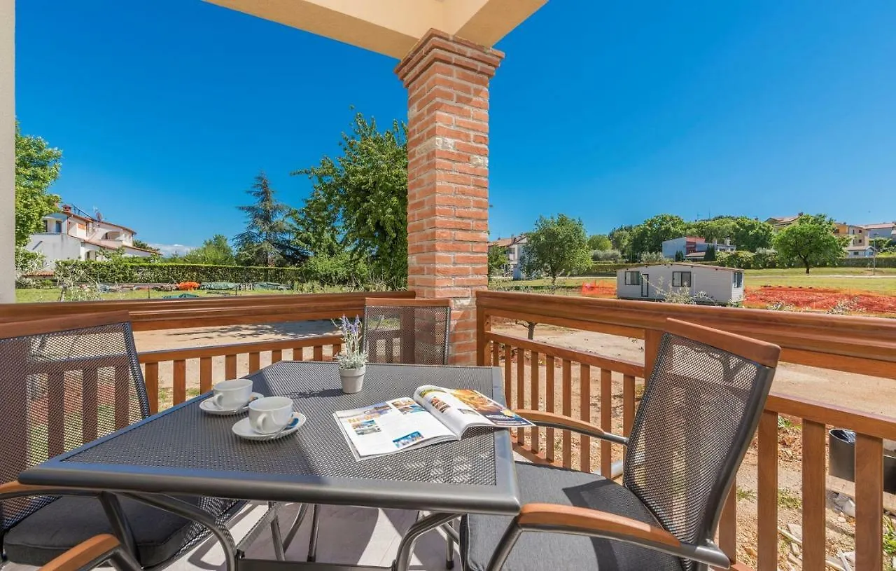 **** Guest house Apartments Hana In Funtana Croatia