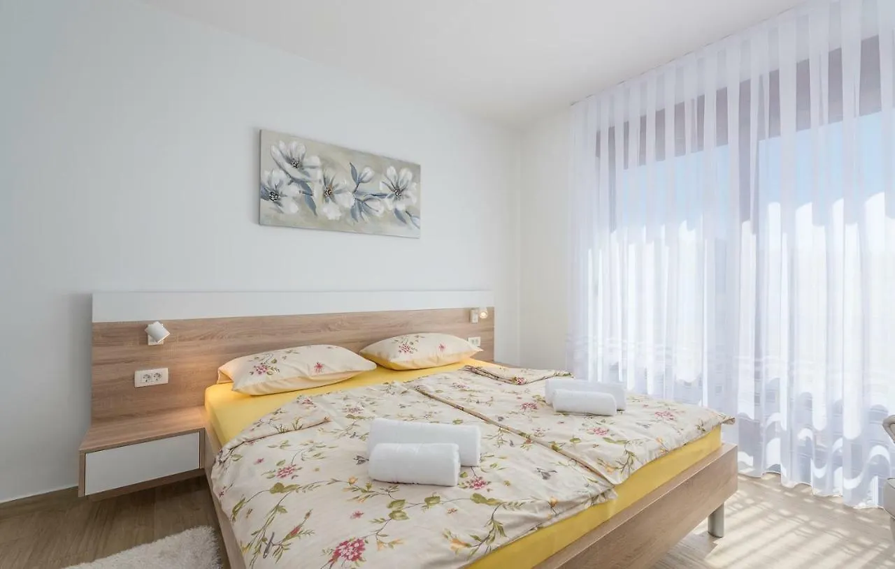 Apartments Hana In Funtana 4*,  Croatia